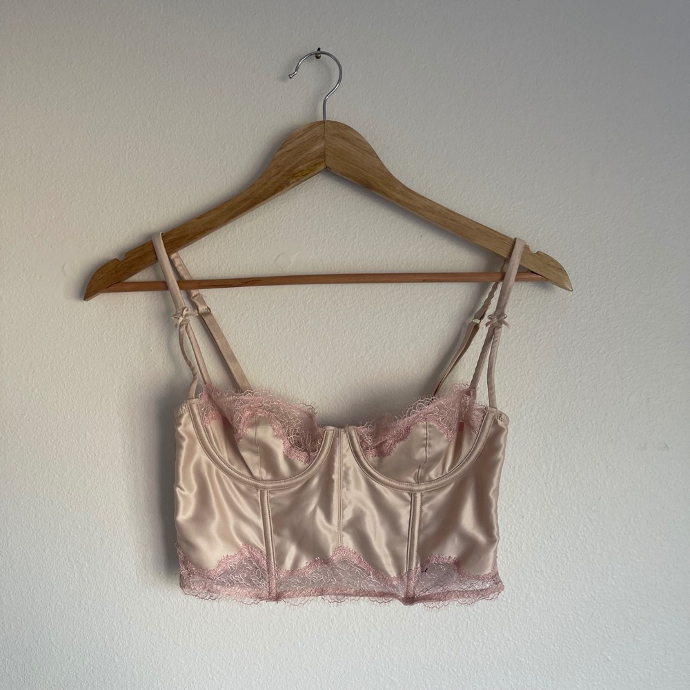 Victoria's Secret Dream Angels Longline Satin Lace Bra Size 32B Bustier